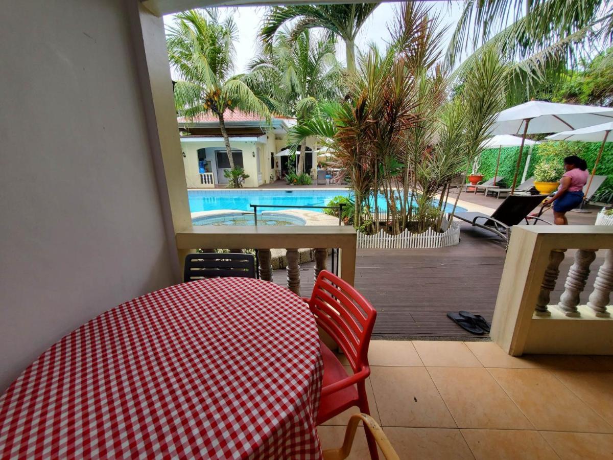 Nora'S Place Panglao Esterno foto
