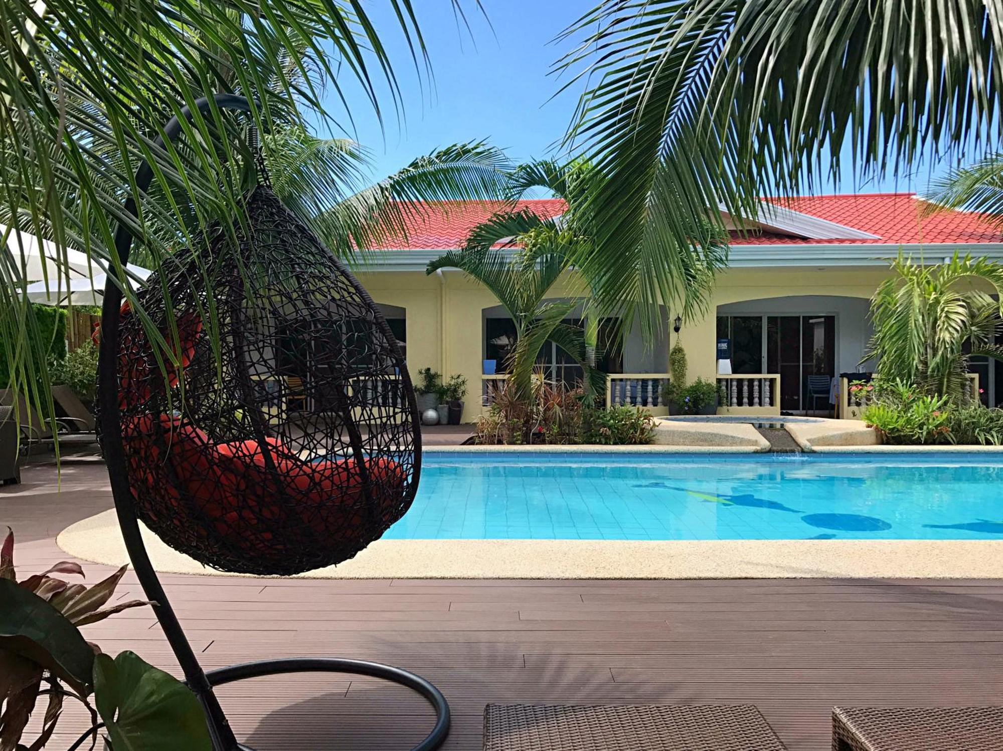 Nora'S Place Panglao Esterno foto